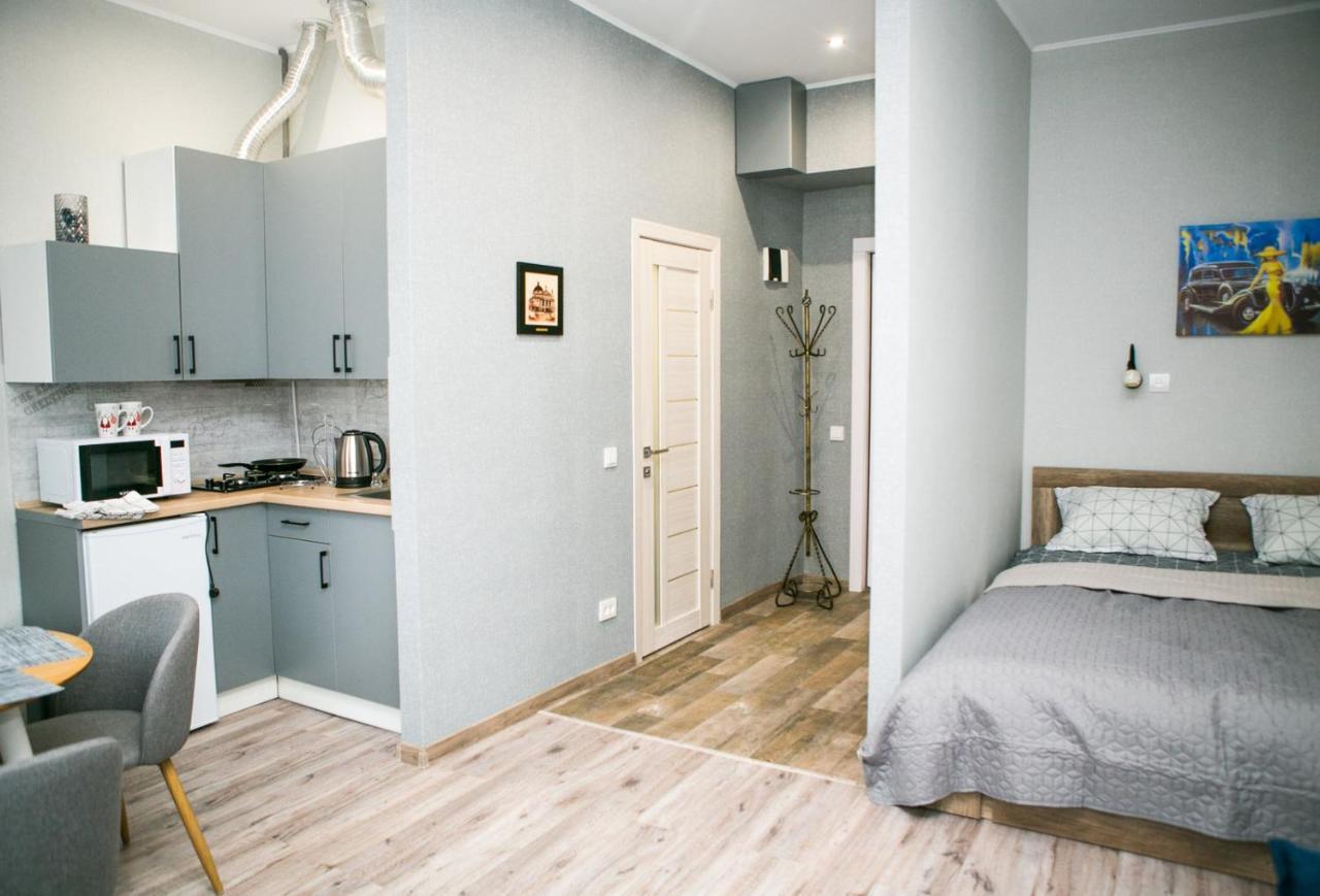 Luxury Flat In Downtown Apartment Лвив Екстериор снимка